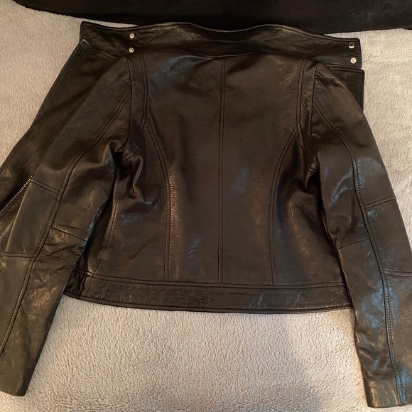 Andrew Marc Women's Leather Biker Jacket - Picture 9 of 10